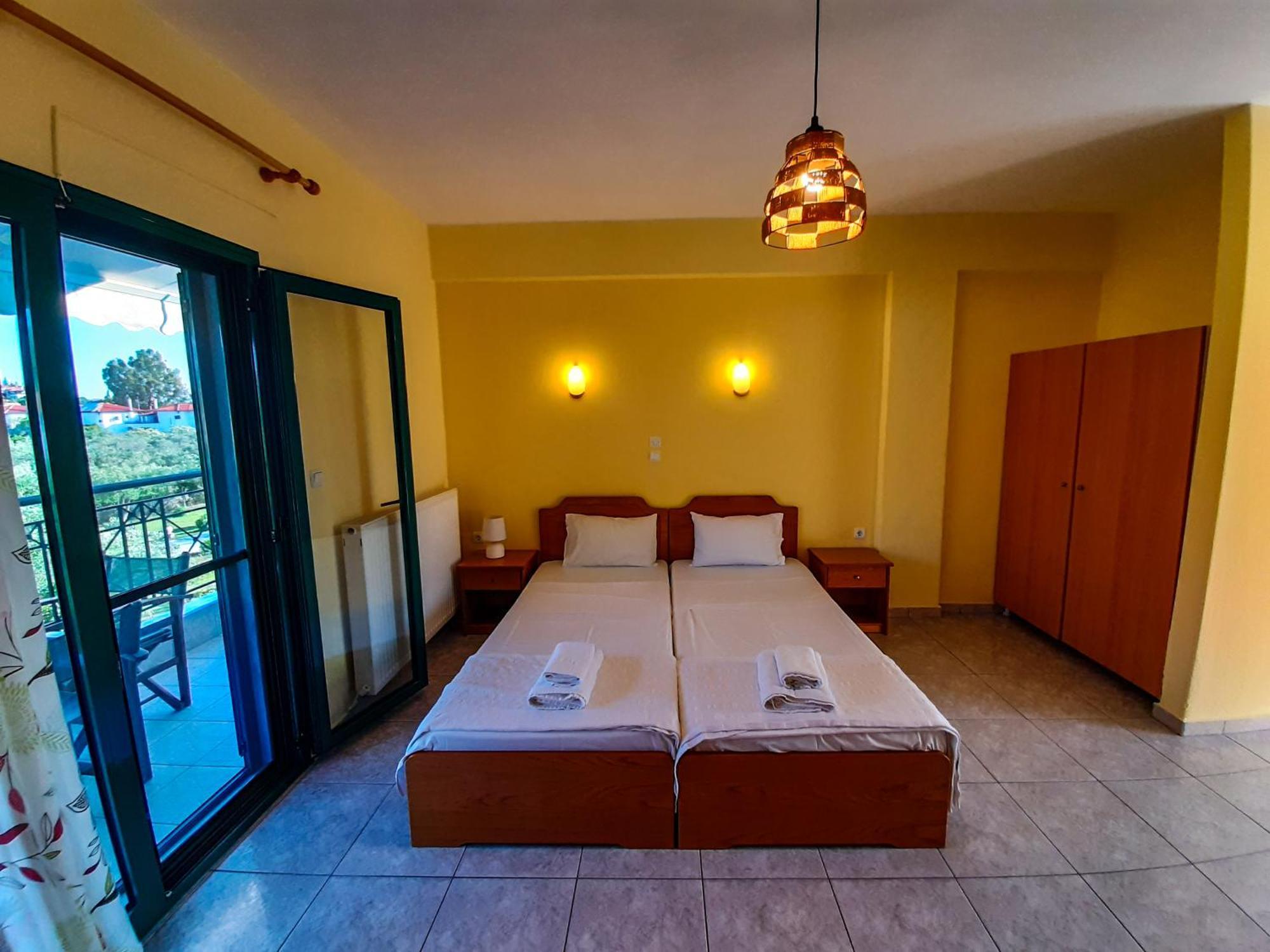 Sapfo Beach Studios Nikiti  Ngoại thất bức ảnh